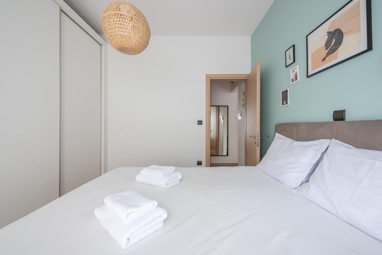 Confy Living Apartment Metaxourghio Metro Station Афины Экстерьер фото